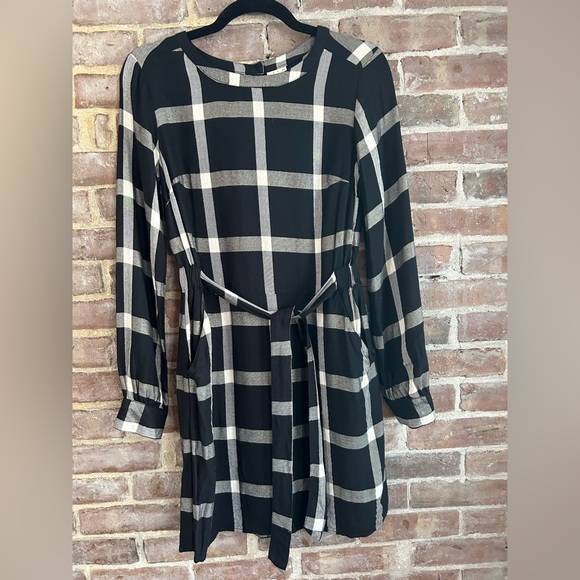 A new day dress XS , super soft - Picture 2 of 5